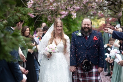 Mairi & Stuart’s Edinburgh Zoo Wedding at Mansion House 