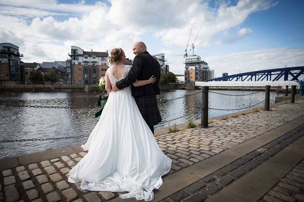 wedding photos the shore edinburgh